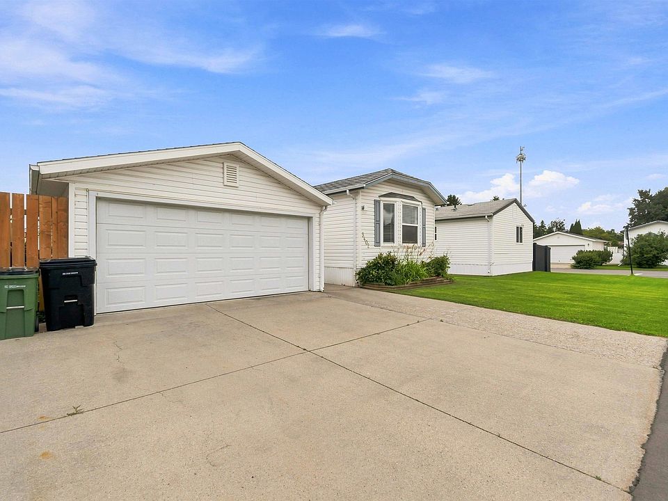 1st image of 3402 Lakeview Point E