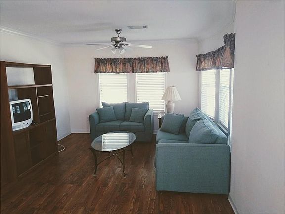 2nd image of 30 Monterey Way