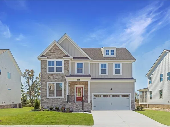 122 Robert Bruce Rd, Poquoson, VA 23662