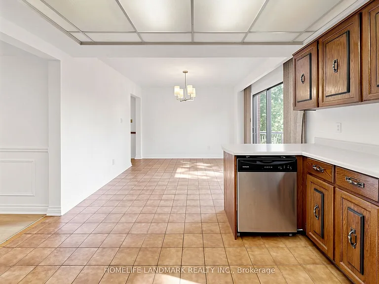 23 Dorian Pl — Photo 15