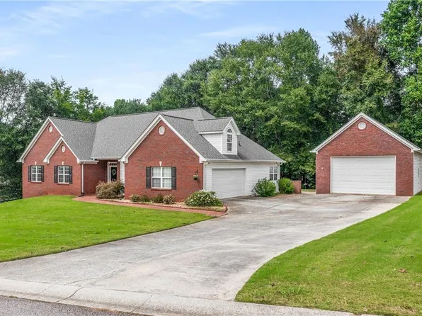 80 Gold Crest Dr, Braselton, GA 30517