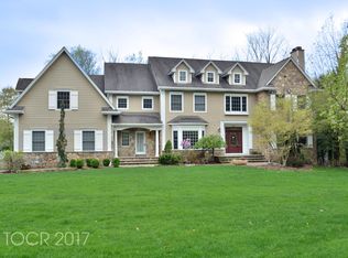 26 Old Stone Church Rd, Upper Saddle River, NJ 07458