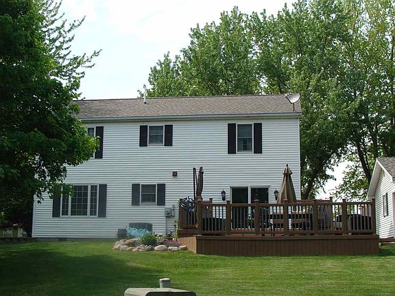 3rd image of 19421 W Linwood Dr