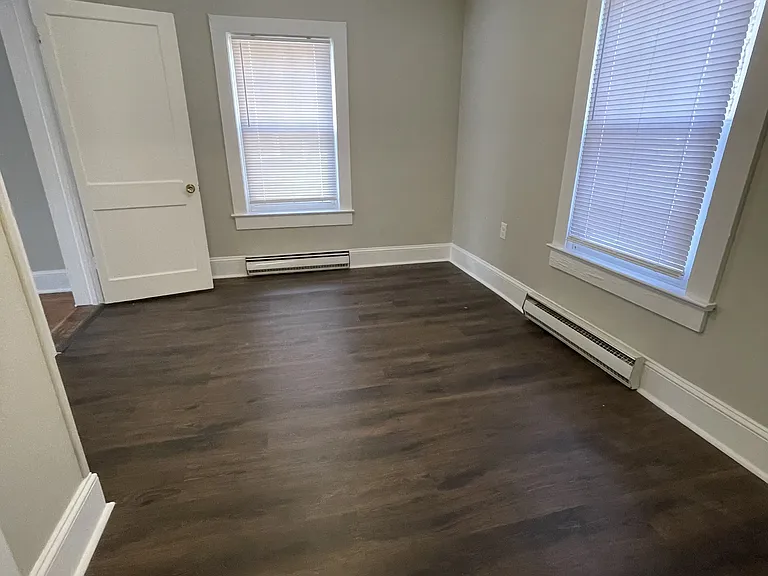 225 Broad St #A — Photo 5