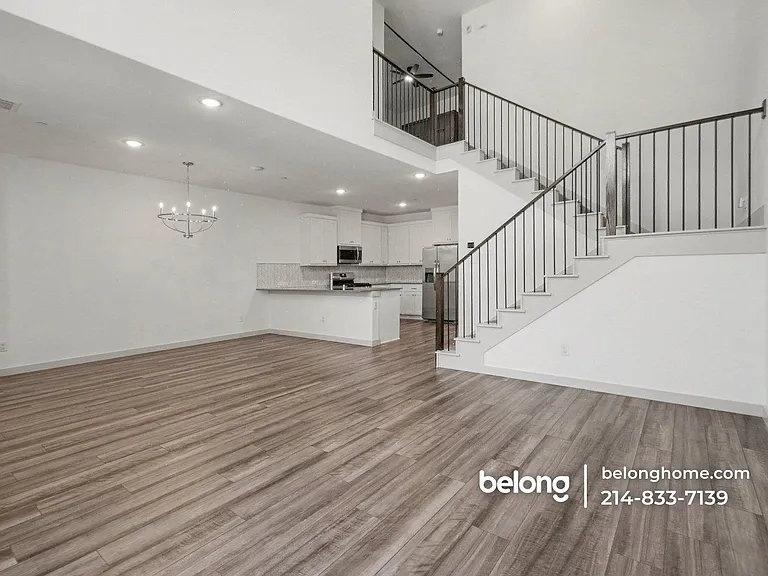 424 Matthew Dr — Photo 14
