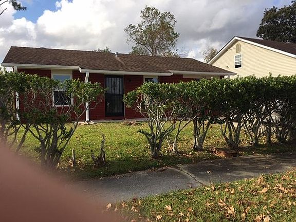Streetview of front of house