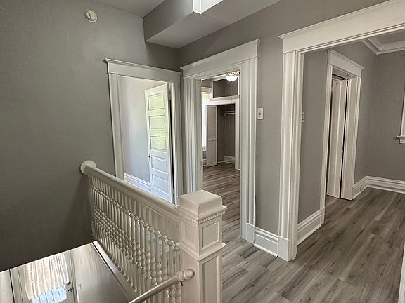 2nd image of 4116 Russell Blvd Floor 2