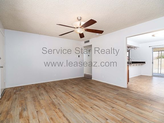 5th image of 1705 N Camellia St