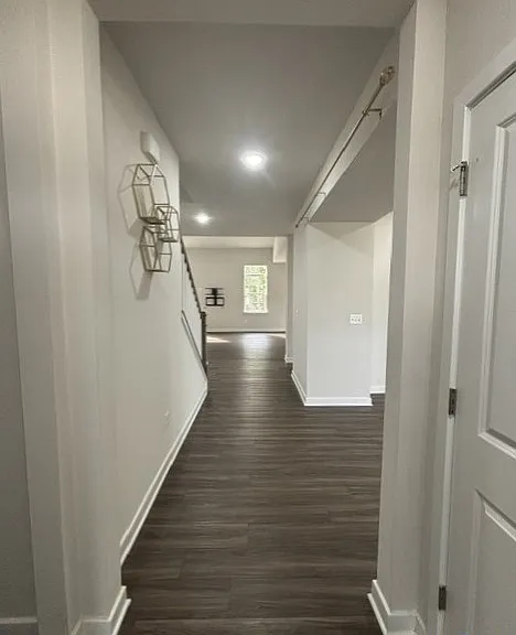 8936 Lewdown Pl — Photo 3