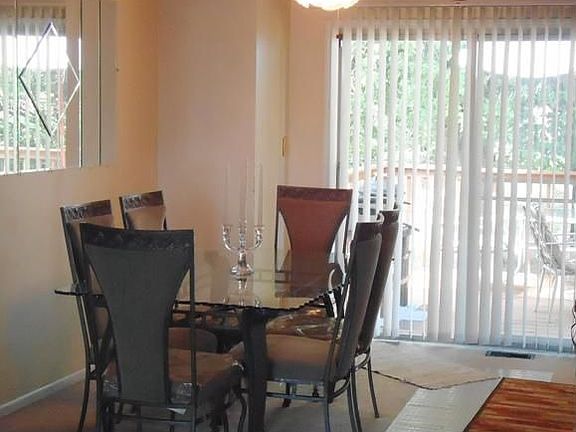 4th image of 12153 Seaford Dr
