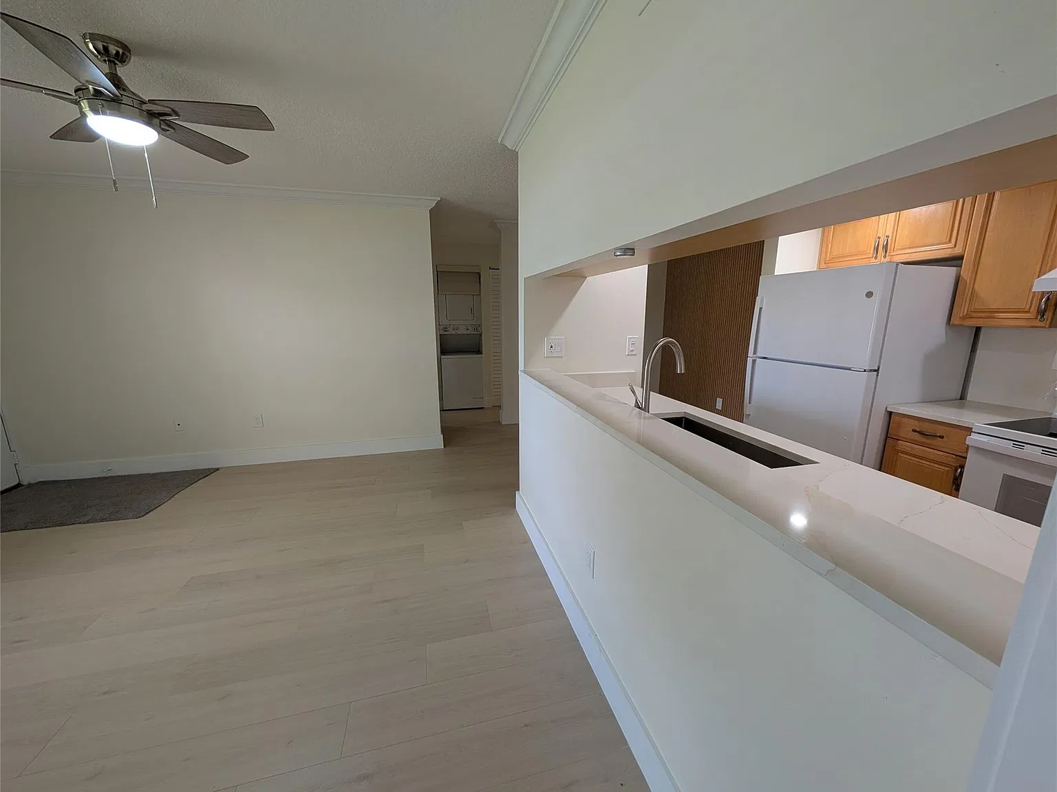 2 bed, 2.0 bath, 770 sqft, $1,950 — Photo 4