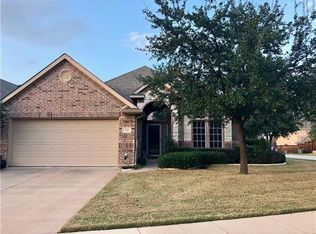 111 Park Haven Blvd, Euless, TX 76039