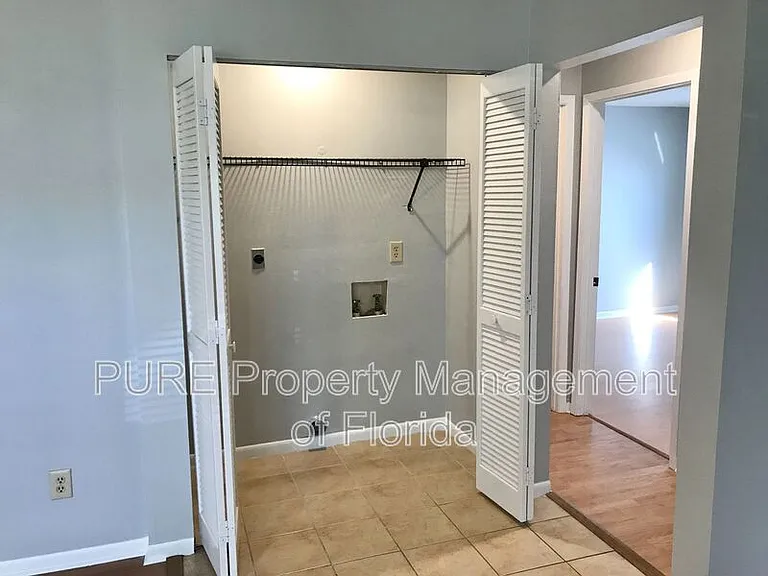3085 SW 97th St #2 — Photo 10