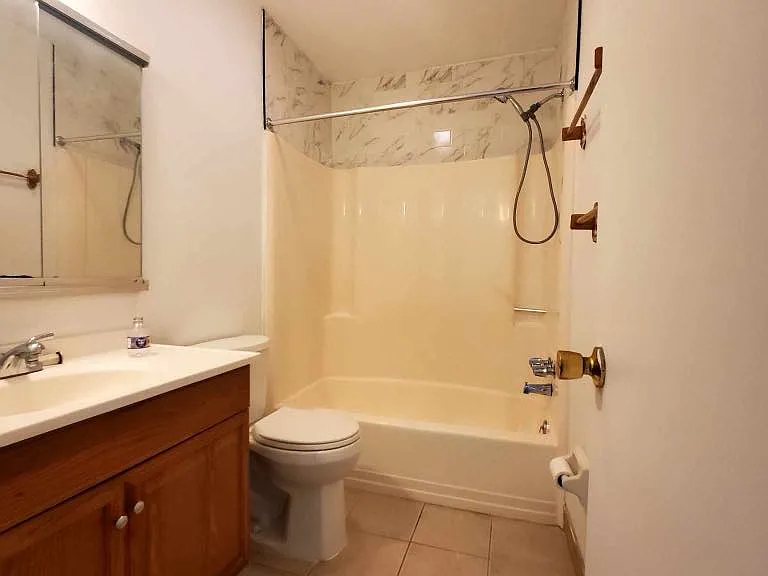 182 Michele Way — Photo 11