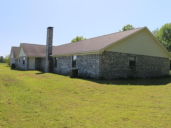 4th image of 225 Martin Rd