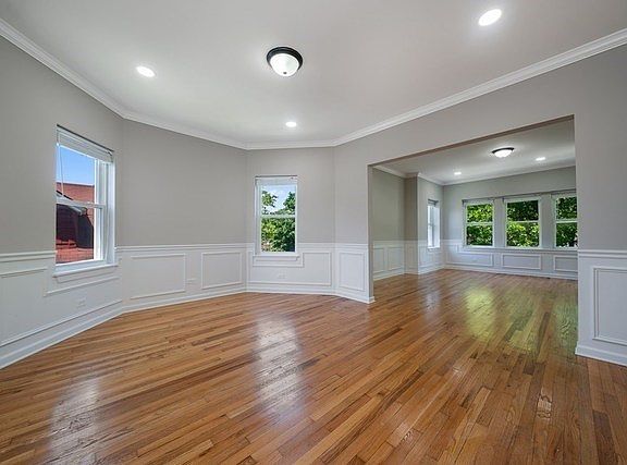 5th image of 5931 W Superior St