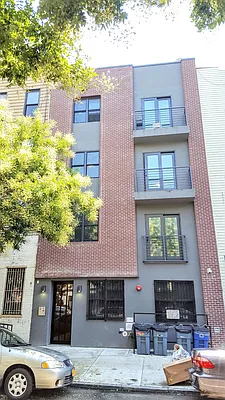 Rented by Brickwood BWR LLC | media 42