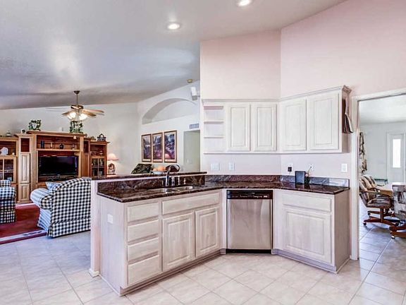 2nd image of 7954 E Nopal Ave