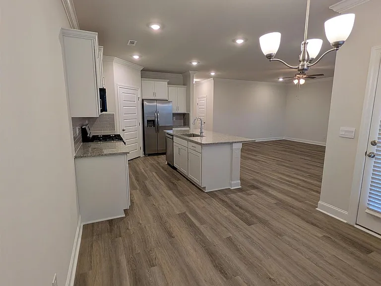 336 Jackson Point Cir — Photo 10