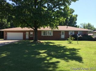 2744 Hedge Lane Rd, Springfield, IL 62707