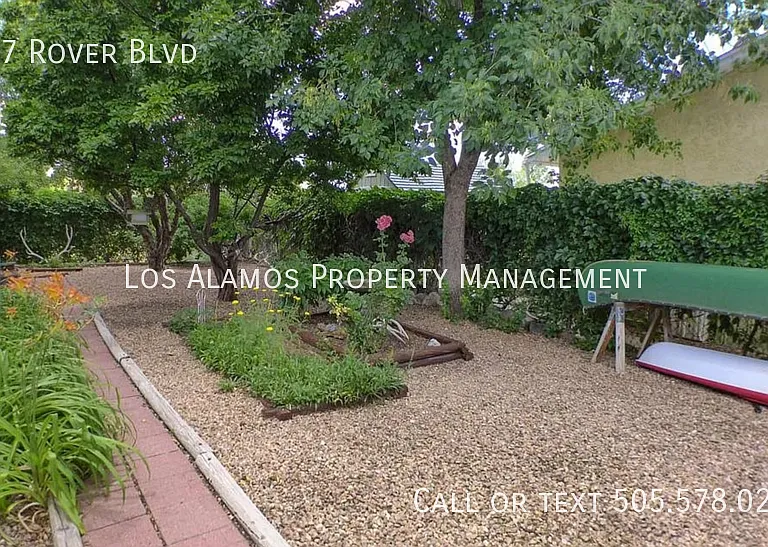 407 Rover Blvd — Photo 23