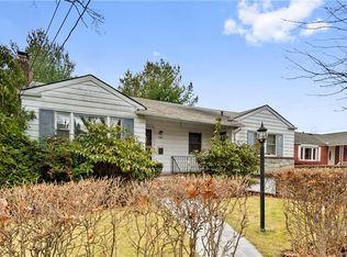 201 Rosedale Rd, Yonkers, NY 10710