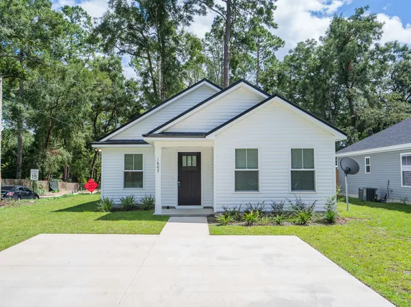 1607 Dr Martin Luther King Jr Memorial Rd, Crawfordville, FL