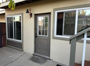 2215 Pierpont Blvd APT 1, Ventura, CA 93001