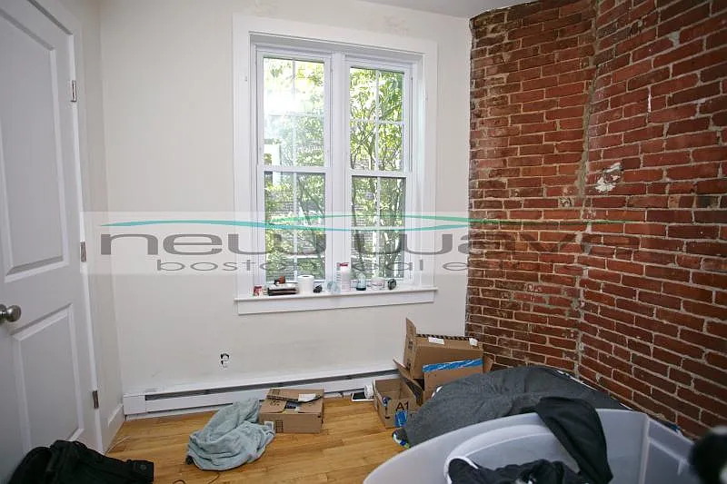 3 bed, 1200 sqft, $5,500 — Photo 4