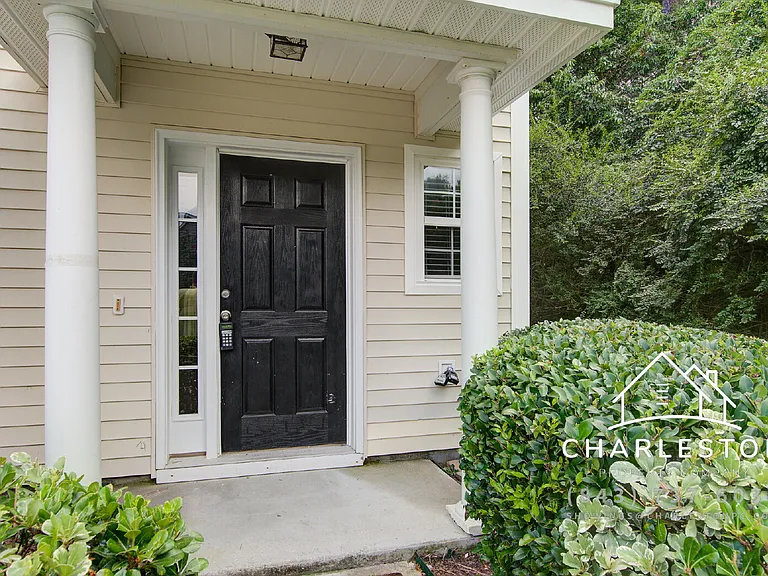 2457 Scholar Ln — Photo 25