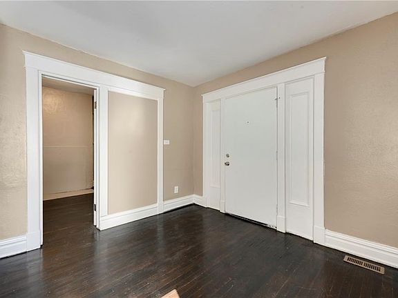 3rd image of 1415 E 80th St