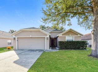 2431 Merry Rd, Tavares, FL 32778