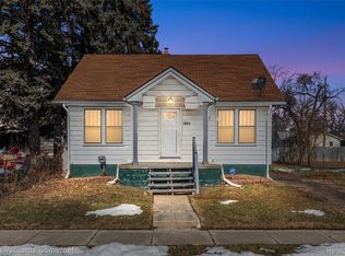 7051 Maxwell Ave, Warren, MI 48091