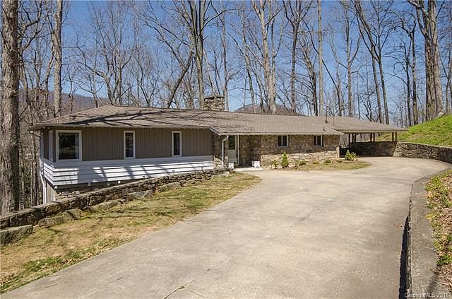 1st image of 422 Crum Dr