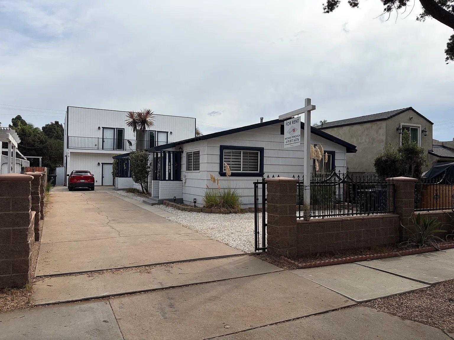 2 bed, 750 sqft, $2,249 — Photo 4