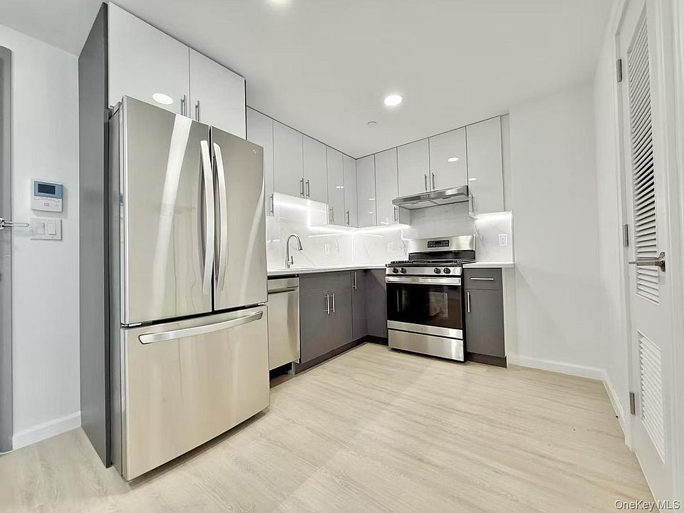 1st image of 13450 BLOSSOM Avenue #4F