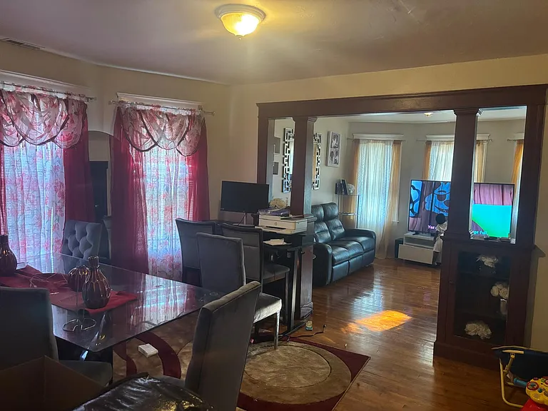 185 Pilgrim Ave #3 — Photo 9