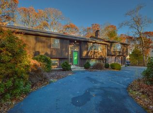 64 Cranberry Ridge Rd, Barnstable, MA 02630