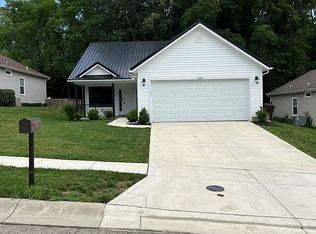 380 Englewood Rd, Springfield, OH 45503