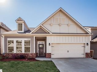 211 Redmont Ct, Simpsonville, SC 29680