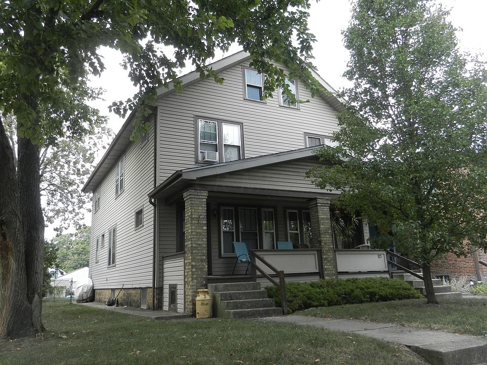 1st image of 821-823 Northwest Blvd