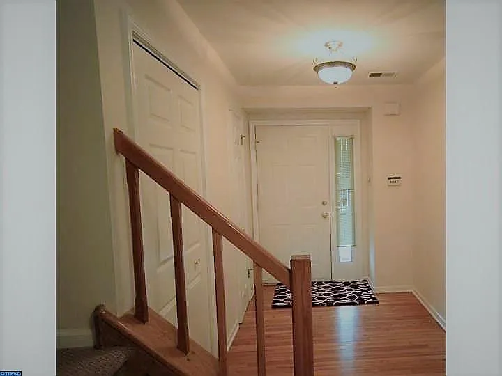 3 bed, 2.5 bath, 2939 sqft, $2,900 — Photo 3