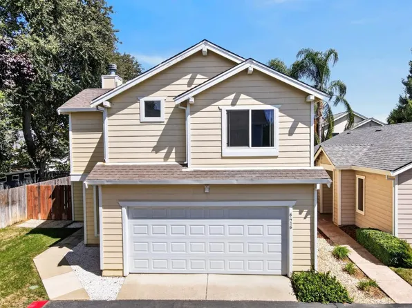 6416 Laguna Mirage Ln, Elk Grove, CA 95758
