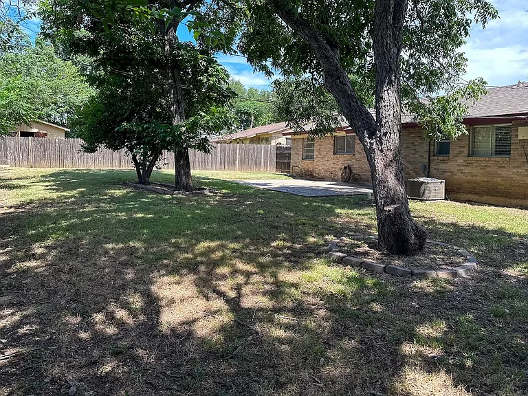 54192 Sun Valley St — Photo 13