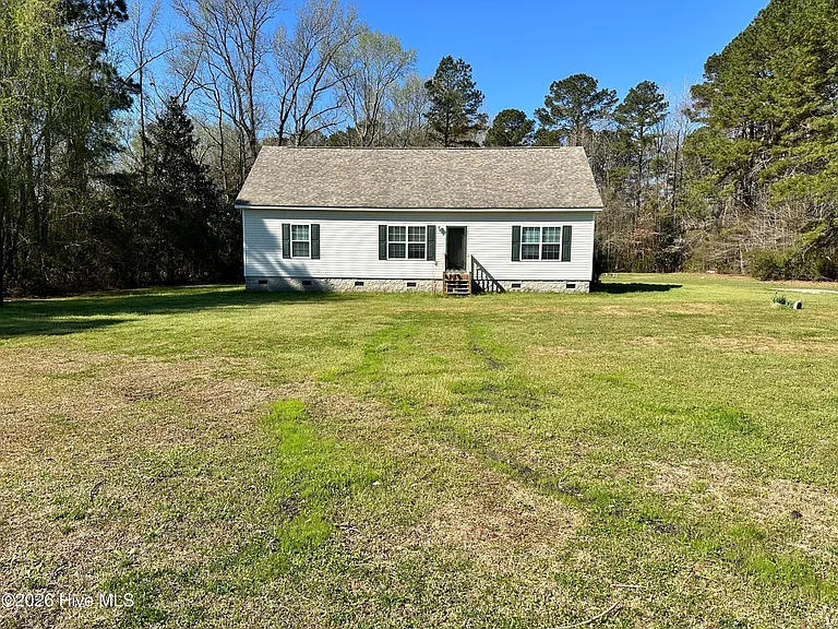 103 Meadowview Rd — Photo 3