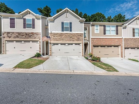 2nd image of 175 Townview Dr