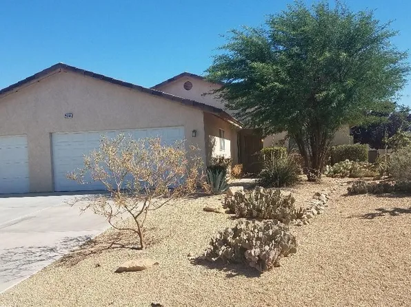 26185 Corona Dr, Helendale, CA 92342