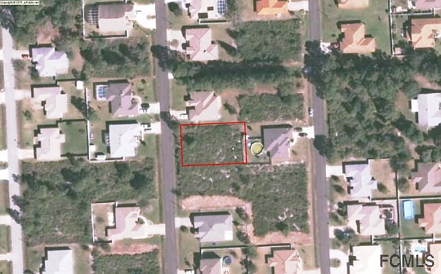 2nd image of 21 Roxanne Ln