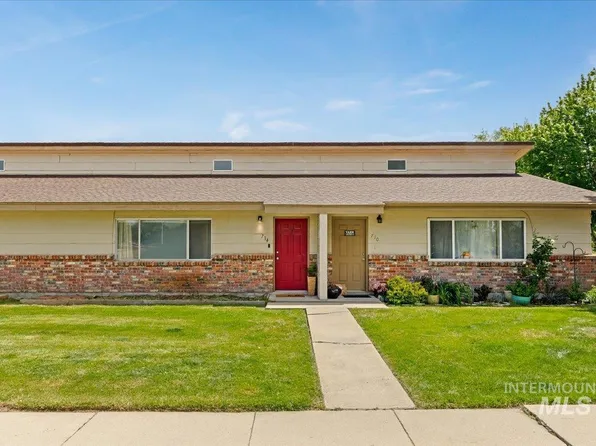 714 NW 8th St, Meridian, ID 83642