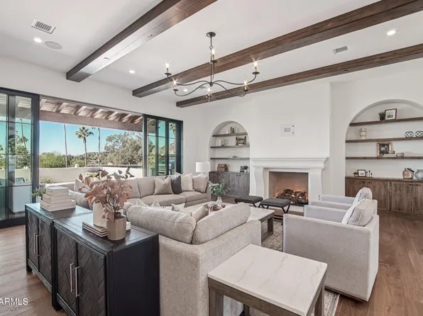 5830 N ECHO CANYON Lane, Phoenix, AZ 85018